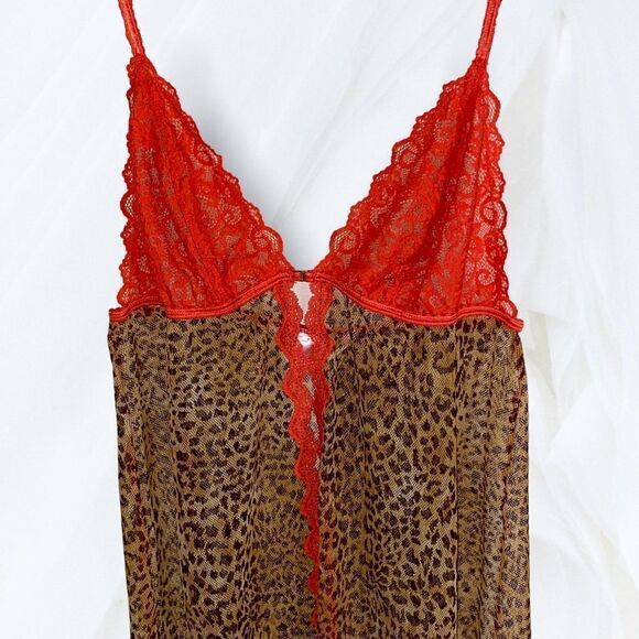 Lace & Leopard Chemise (M) Victoria’s Secret - Picture 2 of 5